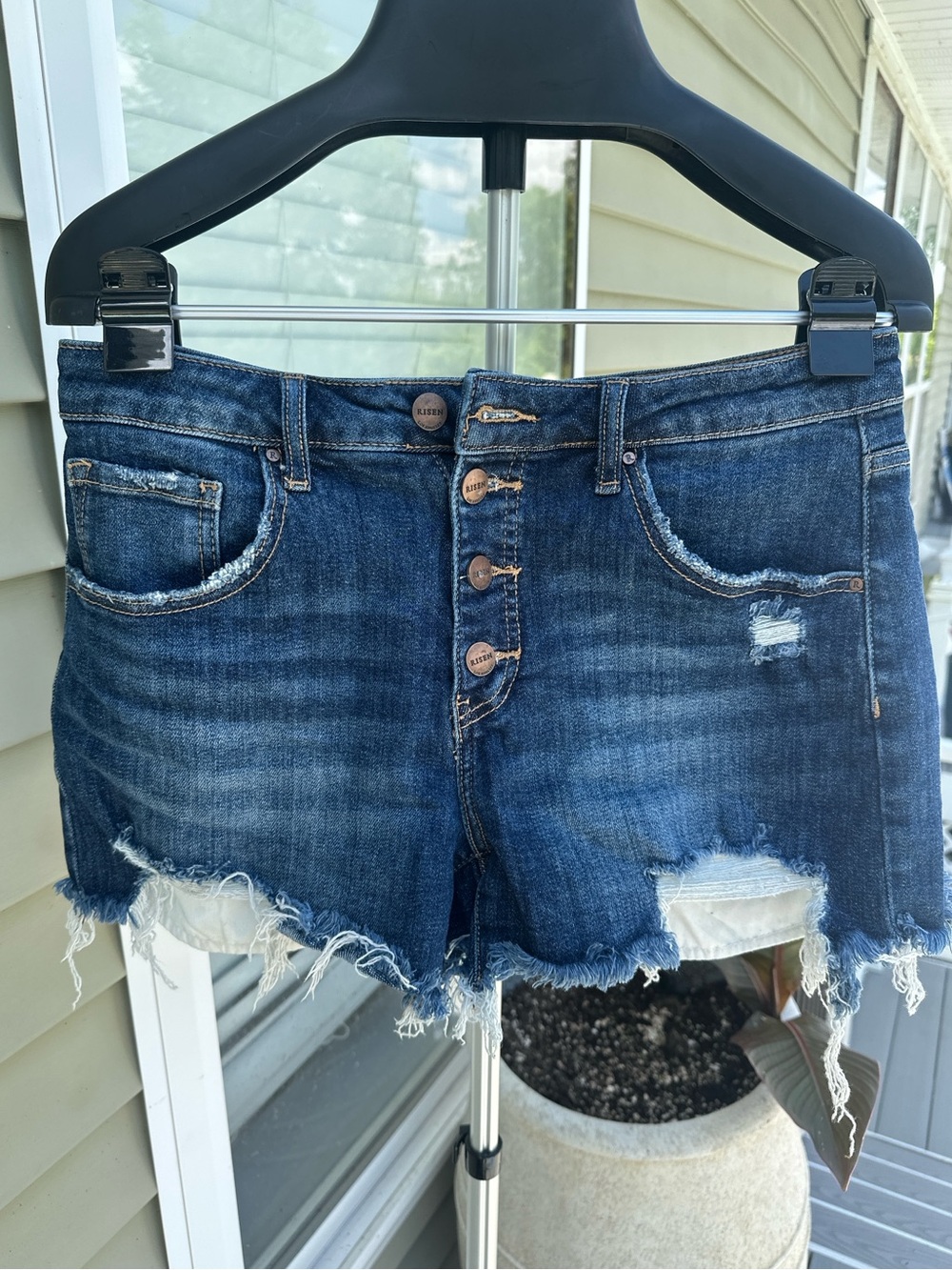 Risen jeans Women's Dark Blue Distressed Denim Shorts